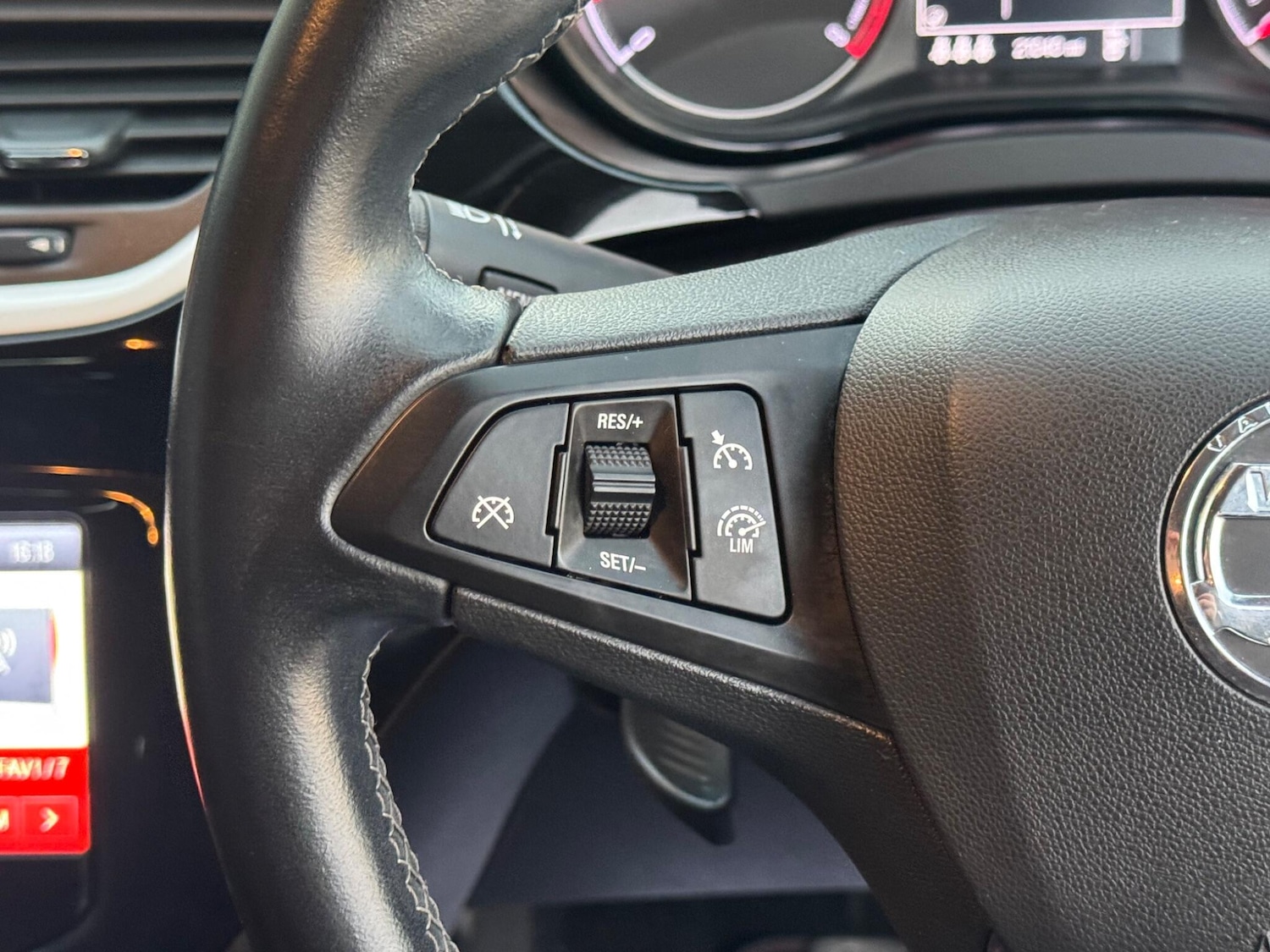 Used Vauxhall Corsa for sale - 76997328: Photo 28