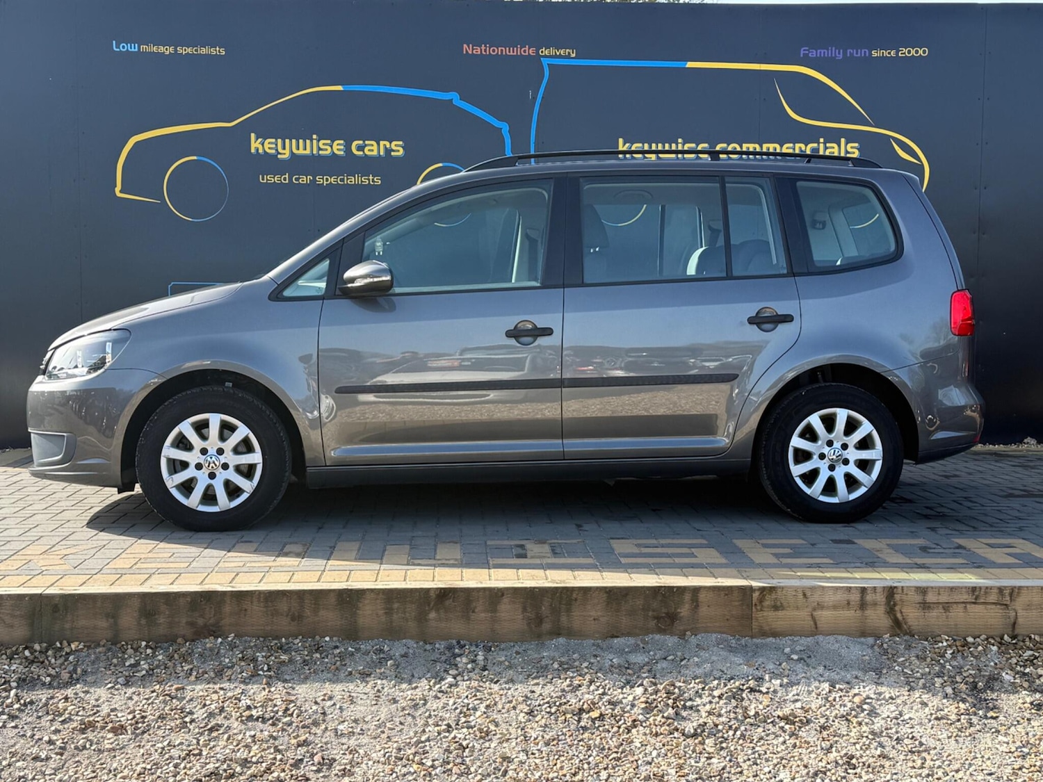 Used Volkswagen Touran 2013 for sale - 78171387: Photo 2