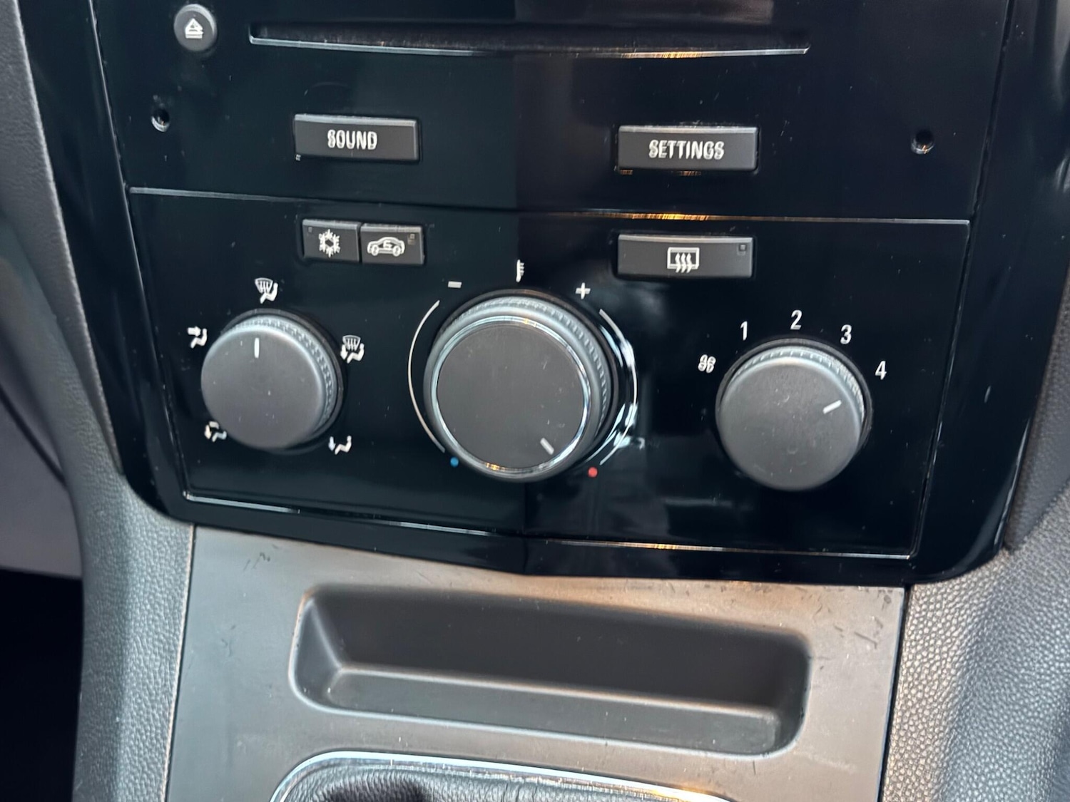 Used Vauxhall Zafira 2011 for sale - 76539206: Photo 28