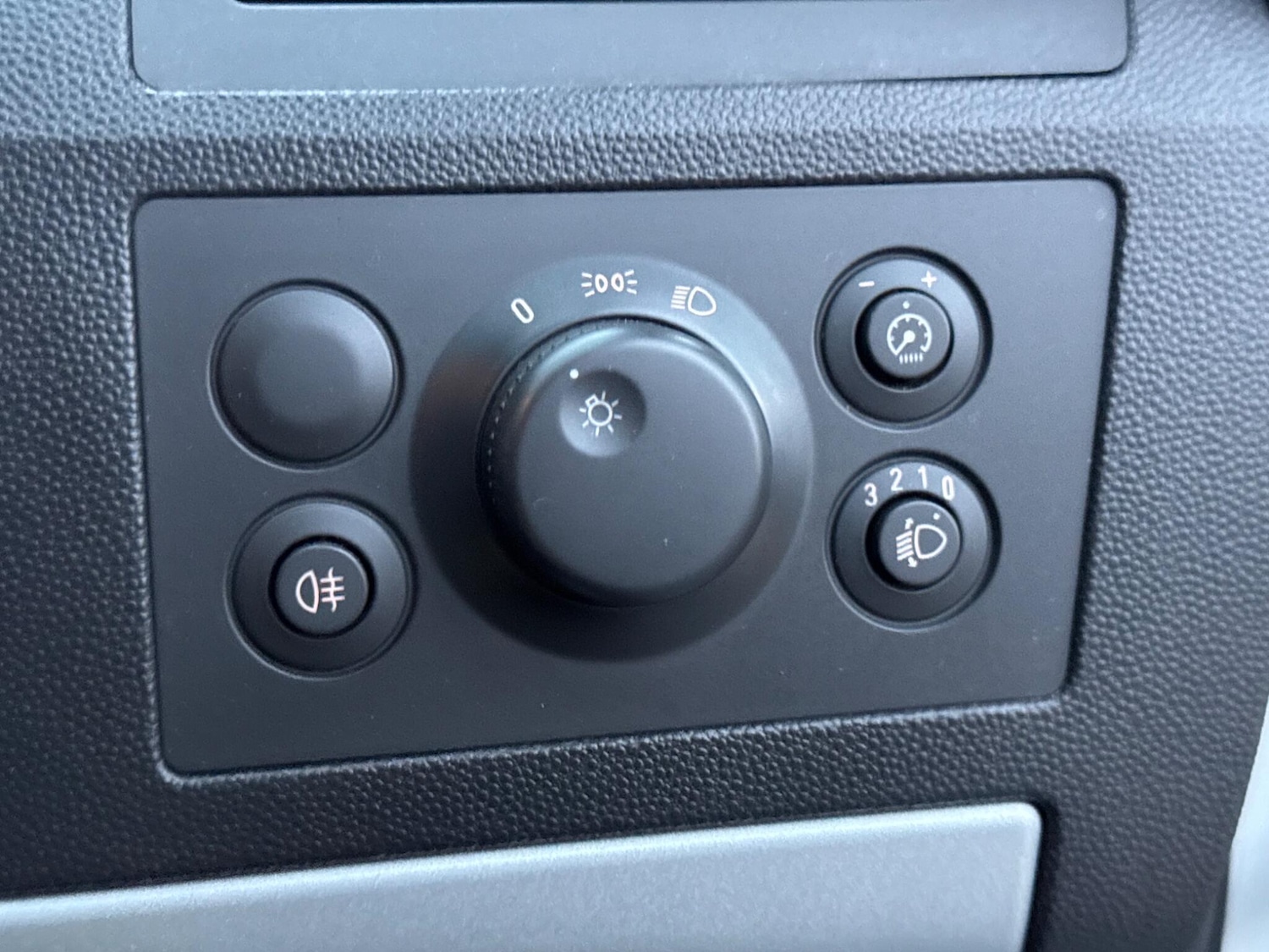 Used Vauxhall Zafira 2011 for sale - 76539206: Photo 30