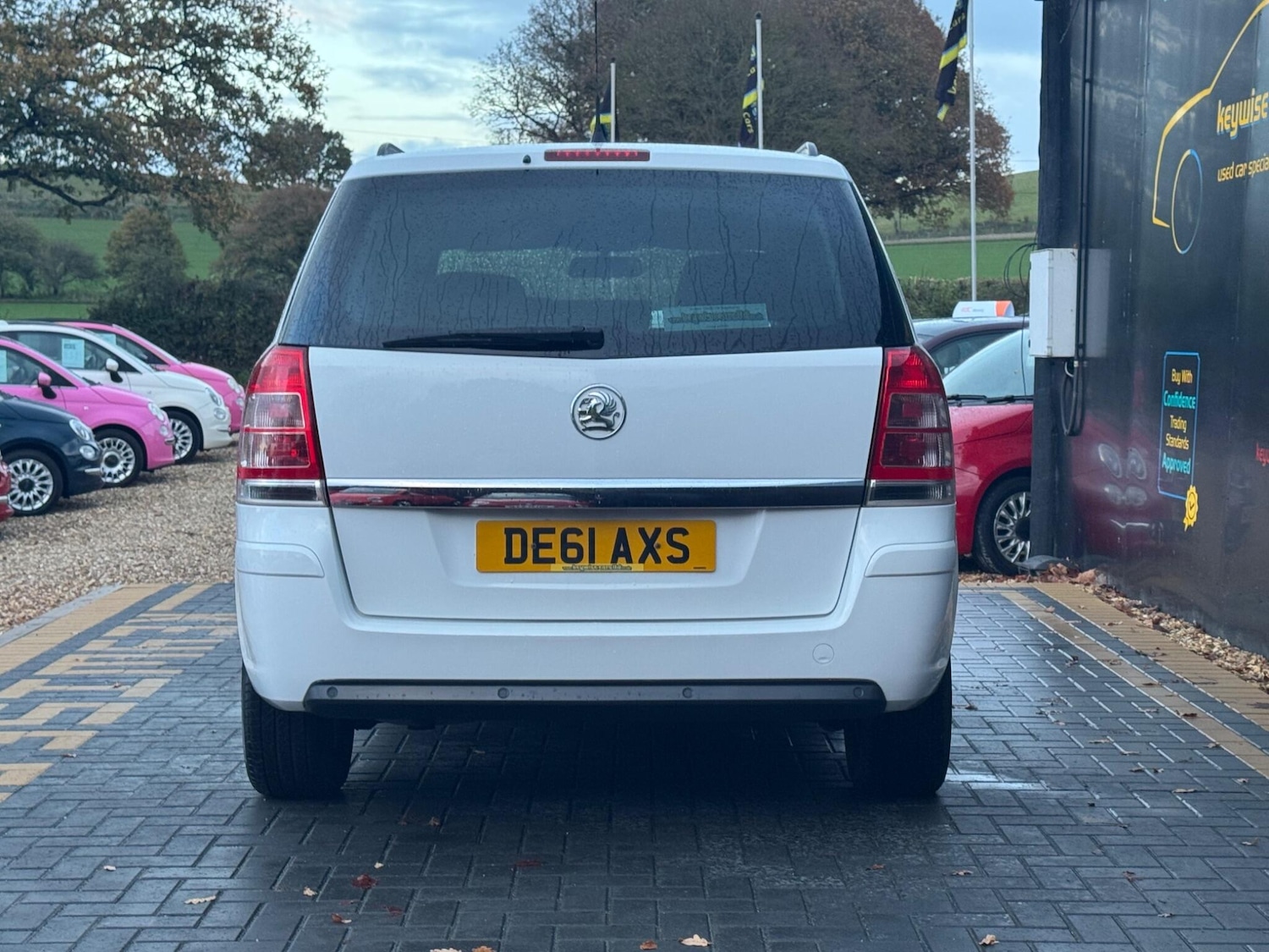 Used Vauxhall Zafira 2011 for sale - 76539206: Photo 4