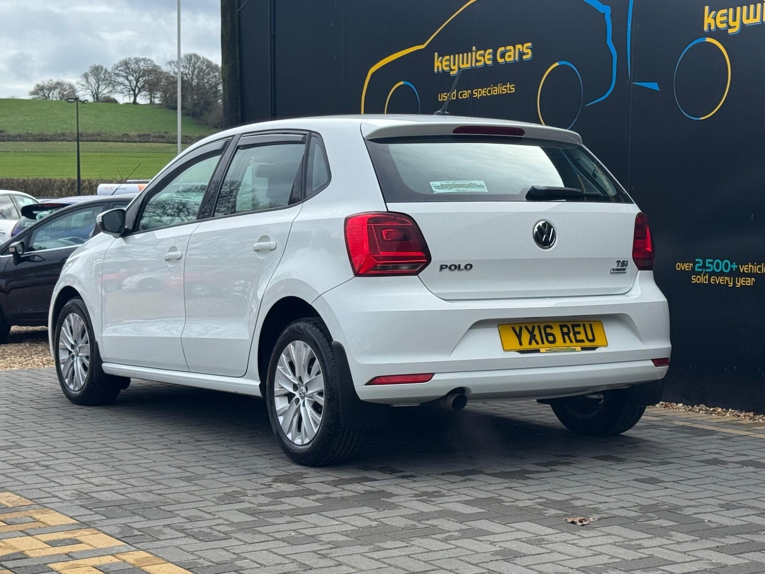 Used Volkswagen Polo for sale - 77824468: Photo 3