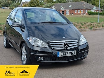 Used Mercedes-Benz A-Class 2012 for sale - 79696220: Photo