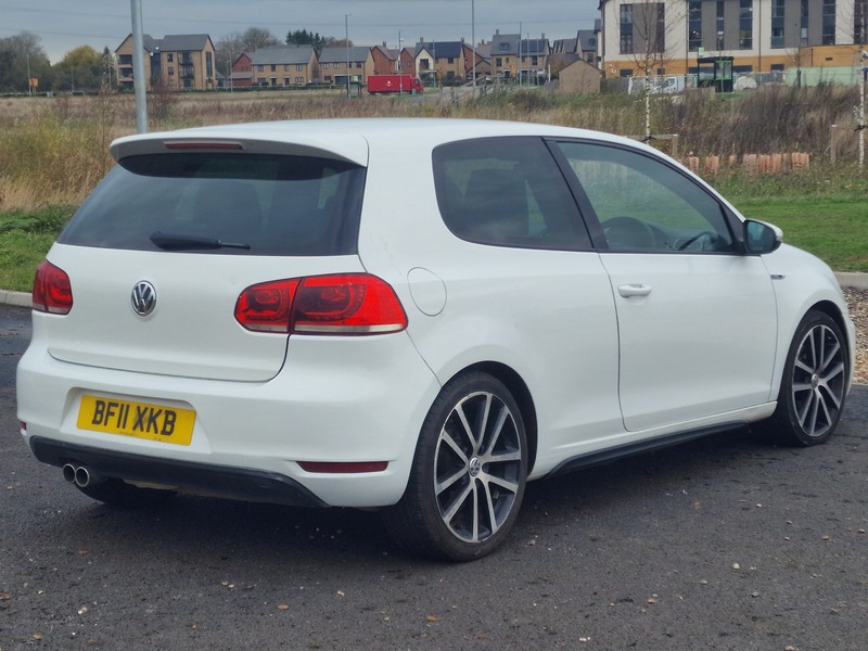 Used Volkswagen Golf 2011 for sale - 76962894: Photo 8