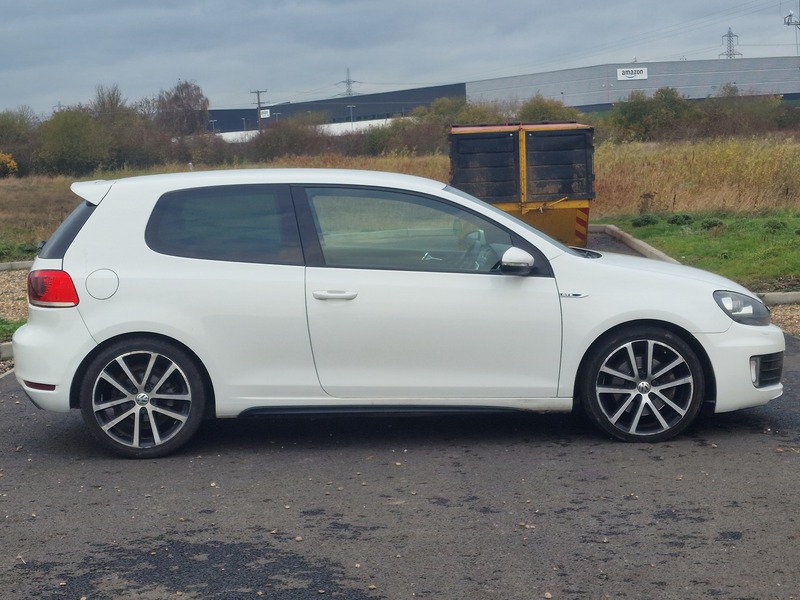 Used Volkswagen Golf 2011 for sale - 76962894: Photo 9