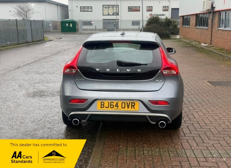 Used Volvo V40 2014 for sale - 77409208: Photo 10