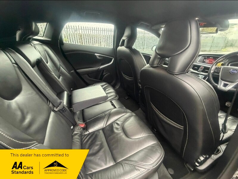 Used Volvo V40 2014 for sale - 77409208: Photo 14