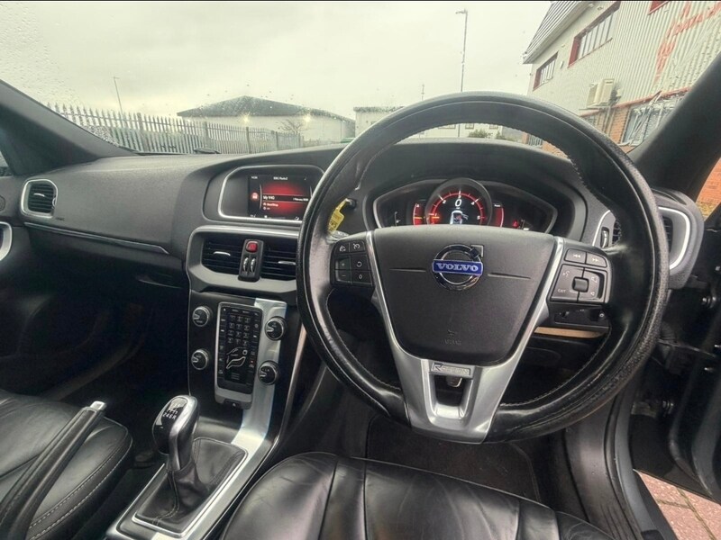 Used Volvo V40 2014 for sale - 77409208: Photo 20