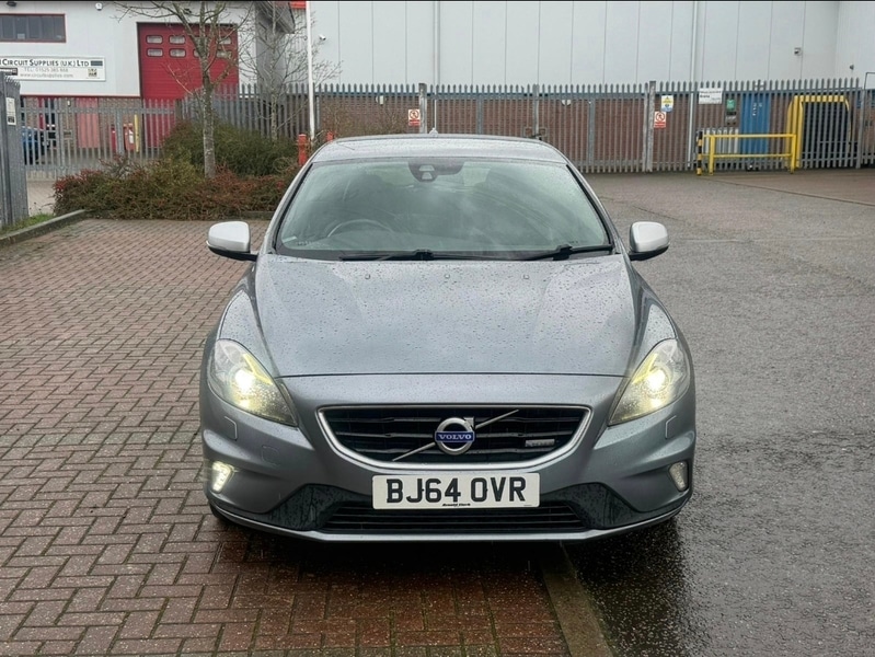 Used Volvo V40 2014 for sale - 77409208: Photo 3