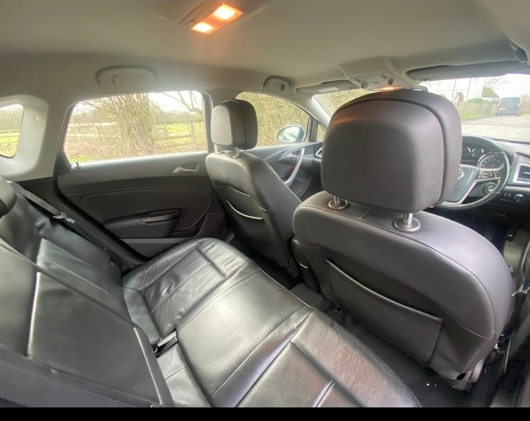 Used Vauxhall Astra 2012 for sale - 77409211: Photo 16