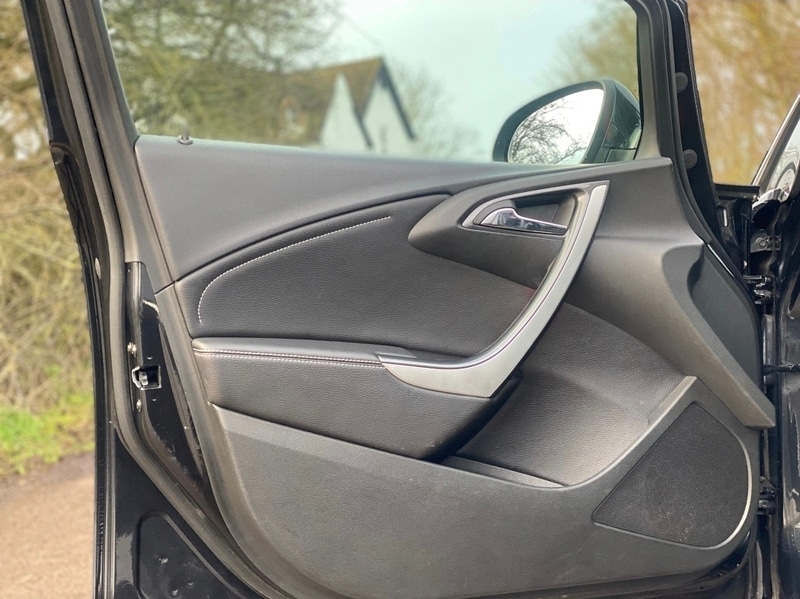 Used Vauxhall Astra 2012 for sale - 77409211: Photo 18