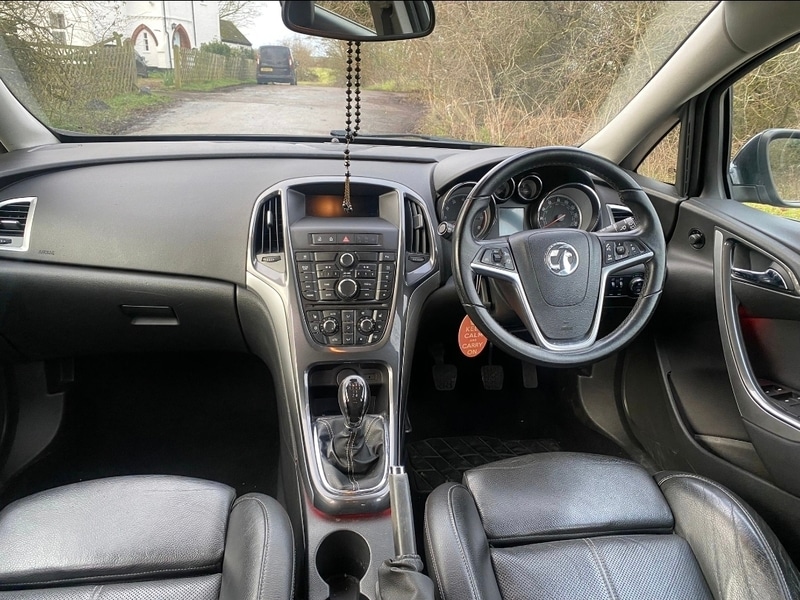 Used Vauxhall Astra 2012 for sale - 77409211: Photo 22