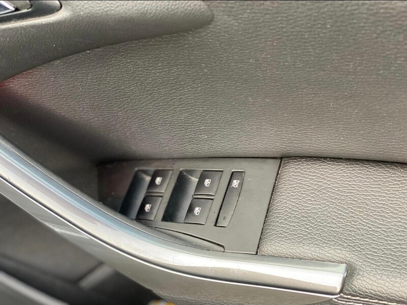 Used Vauxhall Astra 2012 for sale - 77409211: Photo 25