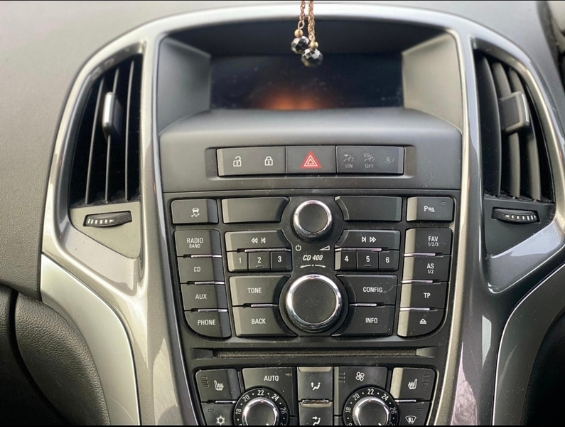 Used Vauxhall Astra 2012 for sale - 77409211: Photo 28