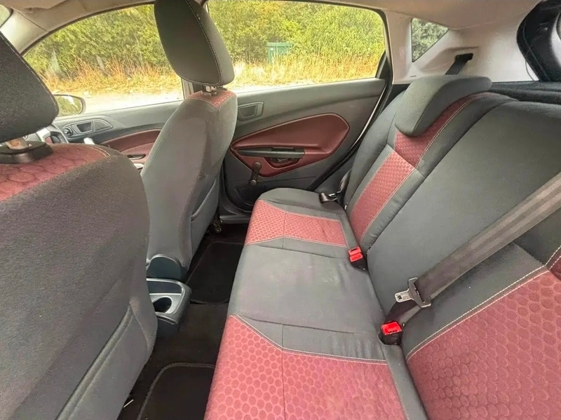 Used Ford Fiesta 2010 for sale - 76962885: Photo 17
