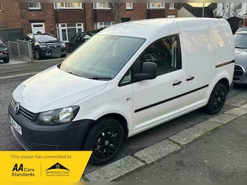 Used Volkswagen Caddy 2015 for sale - 77118310: Photo