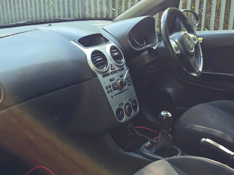 Used Vauxhall Corsa 2010 for sale - 77072904: Photo 12