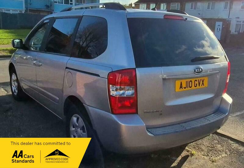 Used Kia Sedona 2010 for sale - 77059745: Photo 3