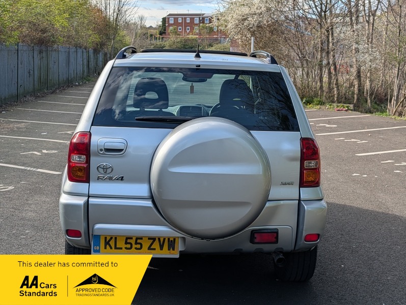 Used Toyota RAV4 2005 for sale - 78045253: Photo 10