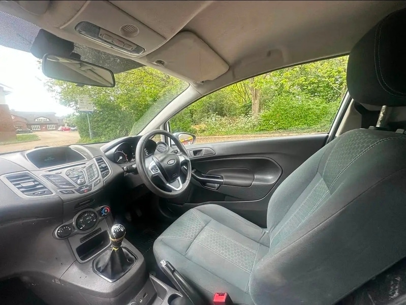 Used Ford Fiesta 2015 for sale - 76962884: Photo 14