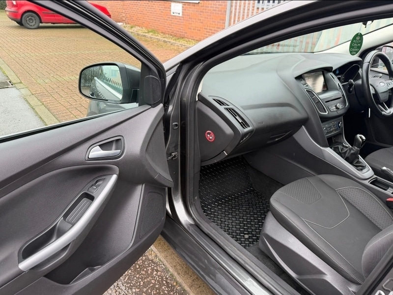 Used Ford Focus 2016 for sale - 77241825: Photo 20