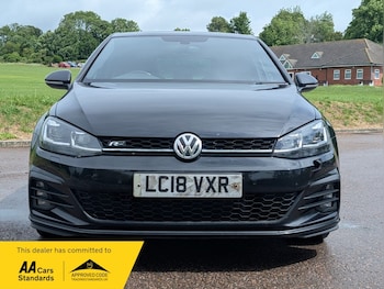 Used Volkswagen Golf 2018 for sale - 78331424: Photo