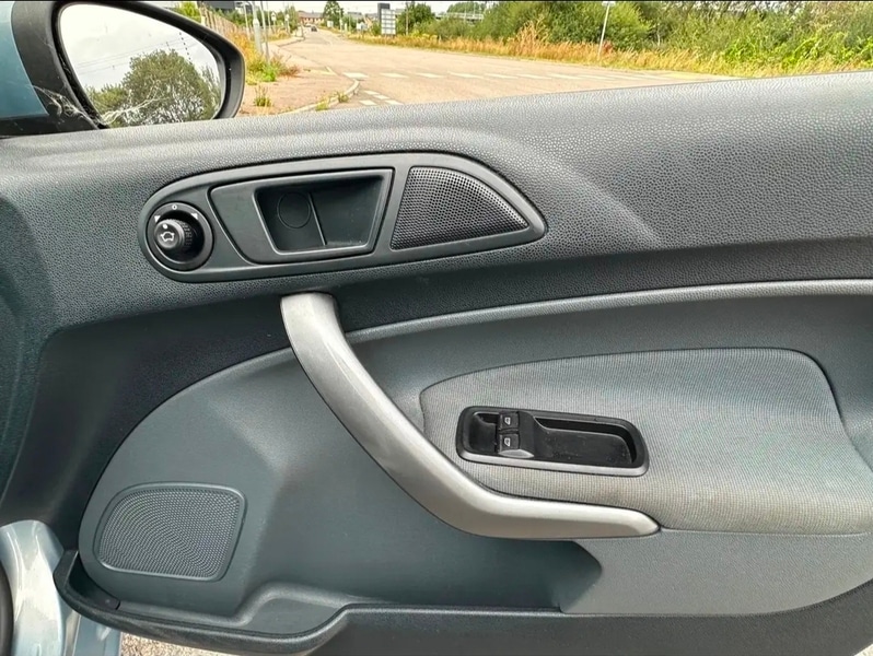 Used Ford Fiesta 2009 for sale - 76962886: Photo 18