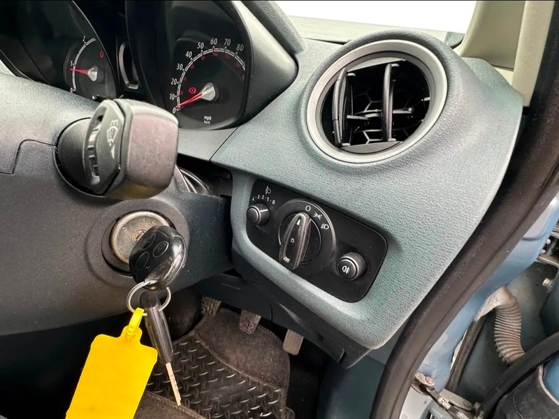 Used Ford Fiesta 2009 for sale - 76962886: Photo 19