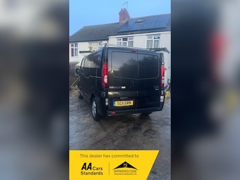 Used Renault Trafic 2011 for sale - 76962952: Photo