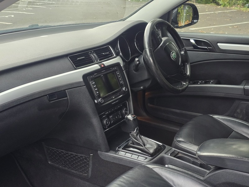 Used Skoda Superb 2013 for sale - 76962876: Photo 16