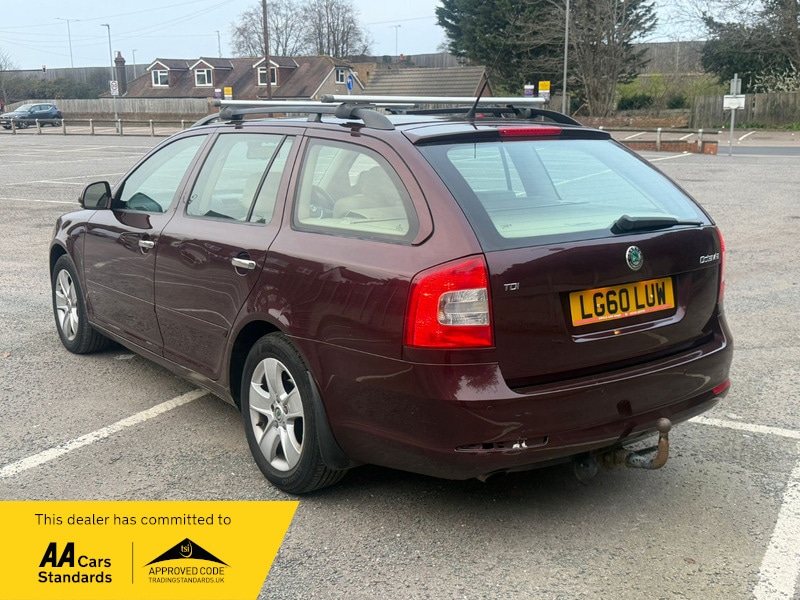 Used Skoda Octavia 2010 for sale - 77990325: Photo 10