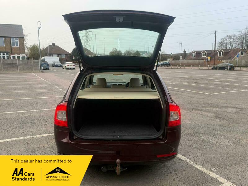 Used Skoda Octavia 2010 for sale - 77990325: Photo 12