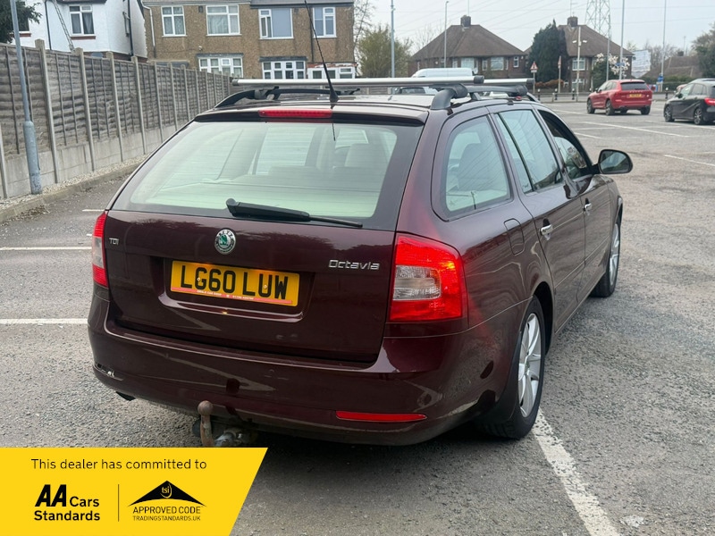 Used Skoda Octavia 2010 for sale - 77990325: Photo 14