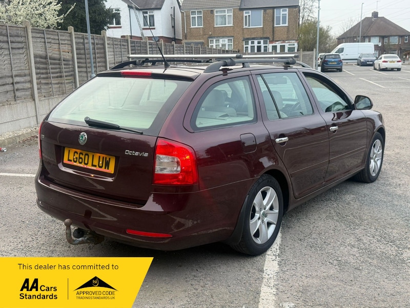 Used Skoda Octavia 2010 for sale - 77990325: Photo 15