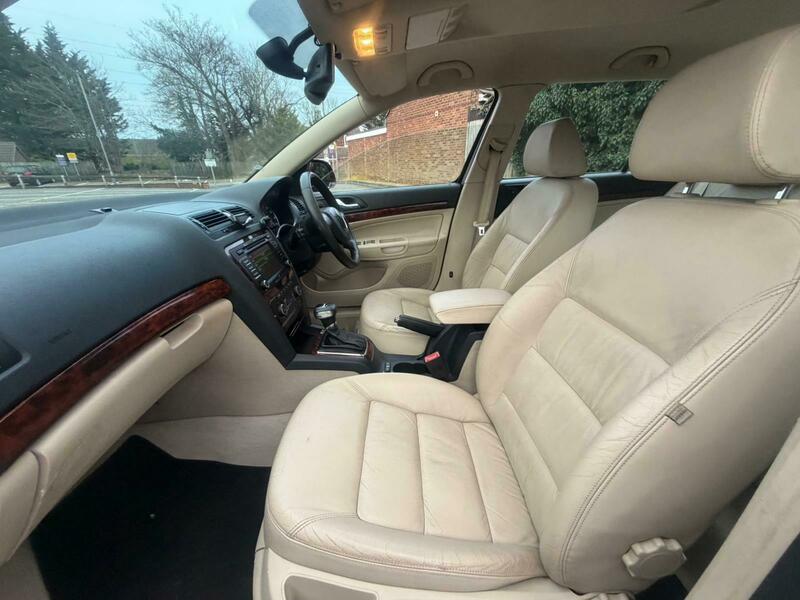 Used Skoda Octavia 2010 for sale - 77990325: Photo 32