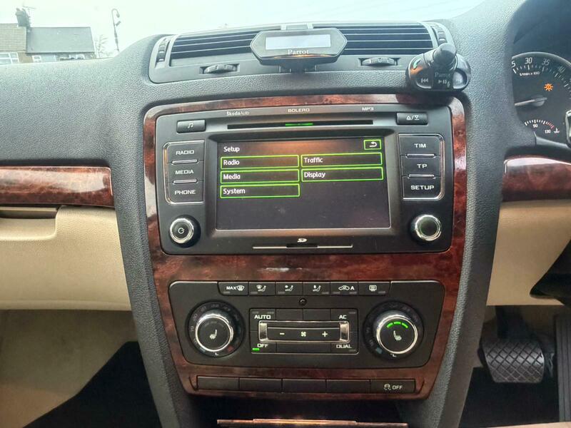 Used Skoda Octavia 2010 for sale - 77990325: Photo 41