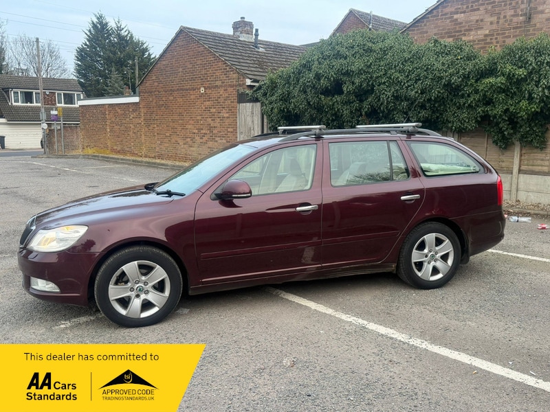 Used Skoda Octavia 2010 for sale - 77990325: Photo 6