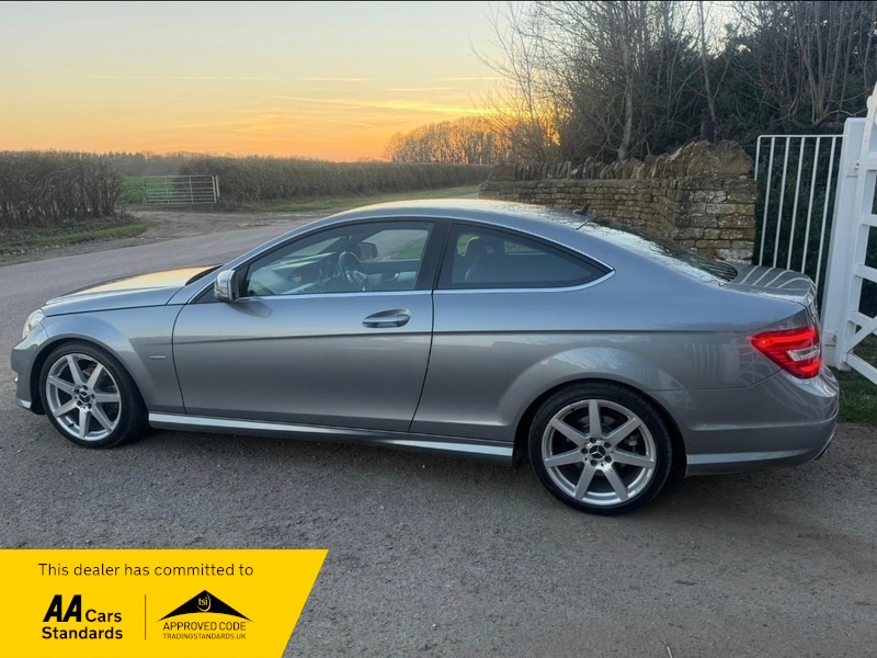 Used Mercedes-Benz C Class 2012 for sale - 77328865: Photo 12