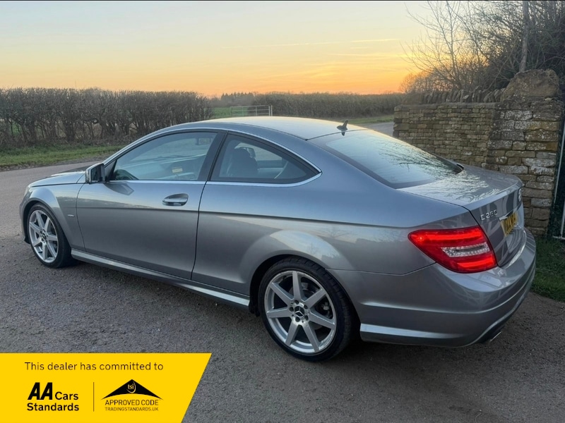 Used Mercedes-Benz C Class 2012 for sale - 77328865: Photo 13