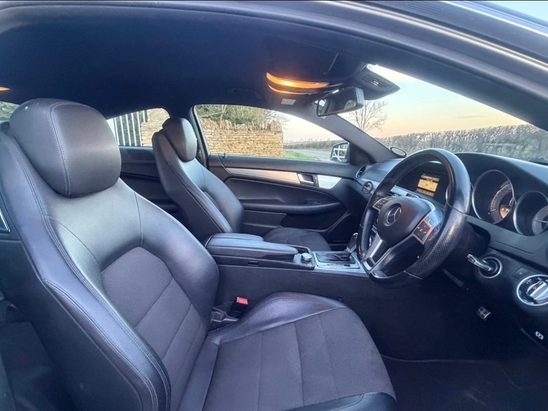 Used Mercedes-Benz C Class 2012 for sale - 77328865: Photo 23