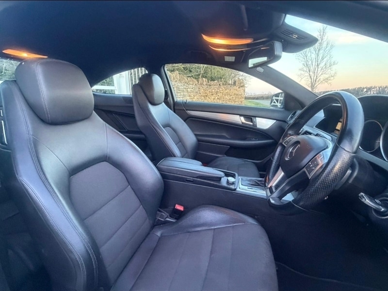 Used Mercedes-Benz C Class 2012 for sale - 77328865: Photo 24