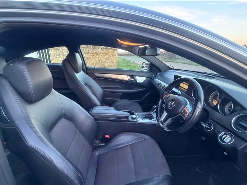 Used Mercedes-Benz C Class 2012 for sale - 77328865: Photo 25