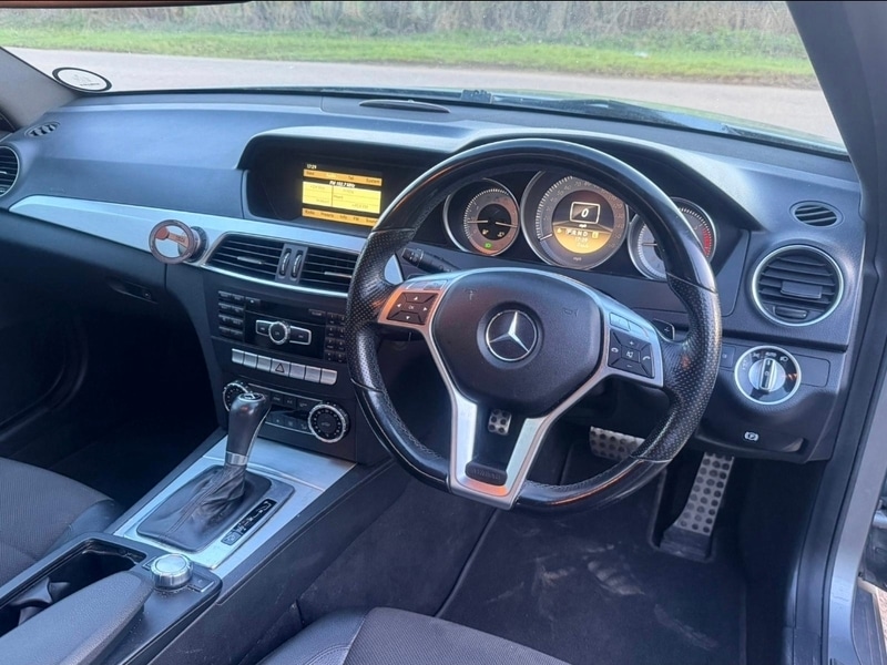 Used Mercedes-Benz C Class 2012 for sale - 77328865: Photo 28