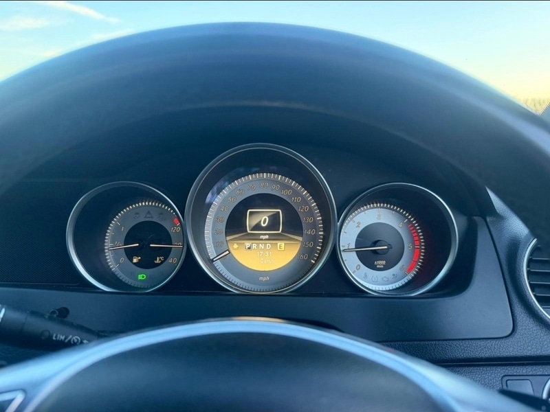 Used Mercedes-Benz C Class 2012 for sale - 77328865: Photo 29