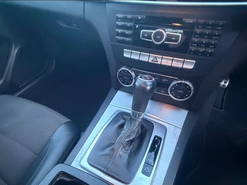 Used Mercedes-Benz C Class 2012 for sale - 77328865: Photo 31