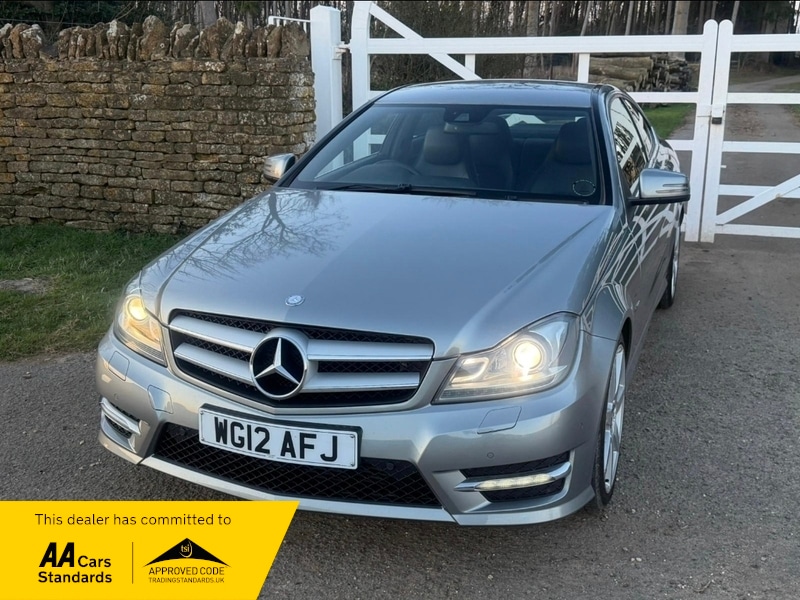 Used Mercedes-Benz C Class 2012 for sale - 77328865: Photo 5