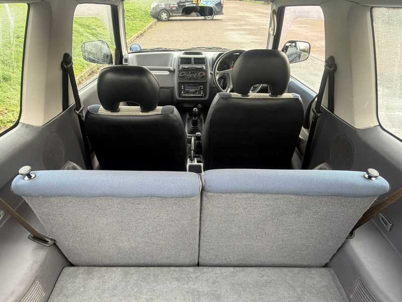 Used Mitsubishi Pajero 1995 for sale - 76962887: Photo 21