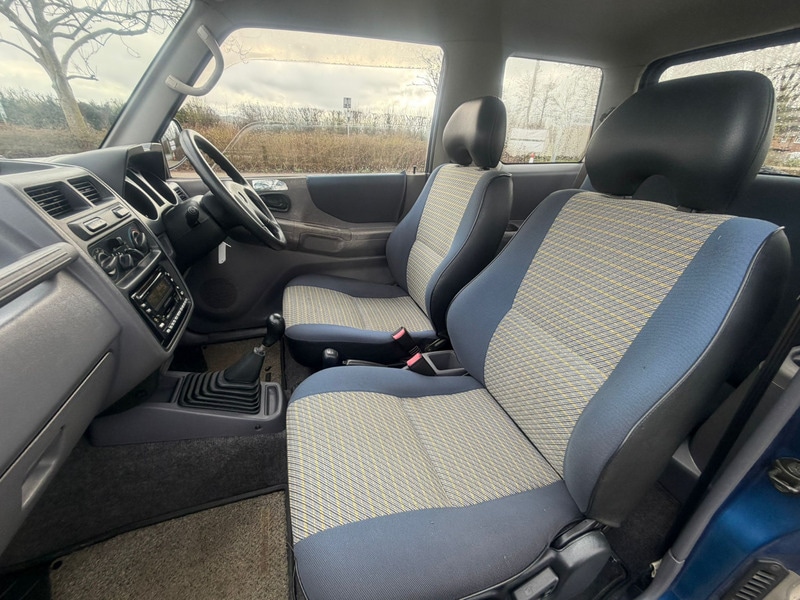 Used Mitsubishi Pajero 1995 for sale - 76962887: Photo 24