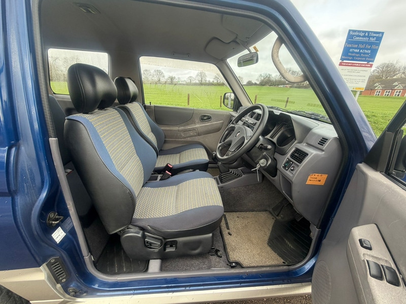 Used Mitsubishi Pajero 1995 for sale - 76962887: Photo 27