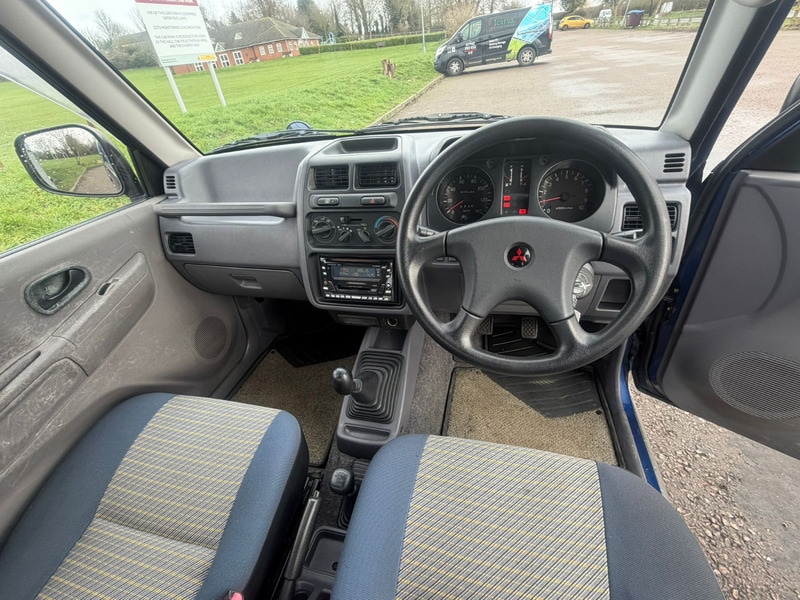 Used Mitsubishi Pajero 1995 for sale - 76962887: Photo 30